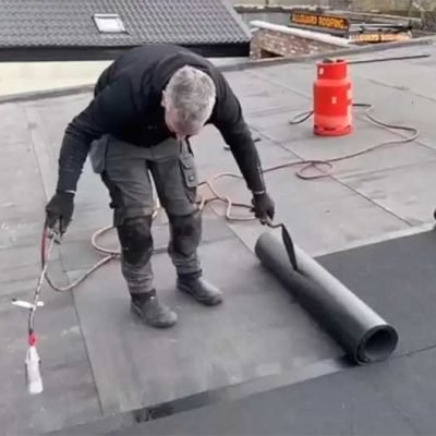 Finding a Commercial Flat Roof Contractor for Repairs & Maintenance