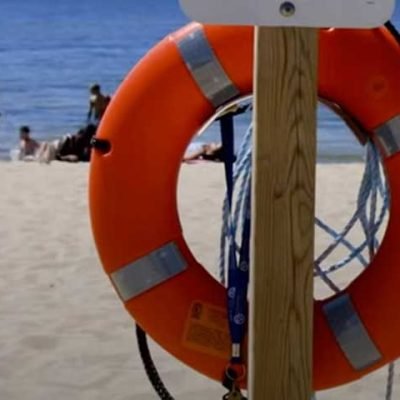 Staying-Safe-at-Lake-Michigan