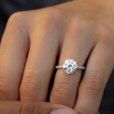 Tips-for-Finding-the-Perfect-Diamond-Ring-at-Any-Price-Point