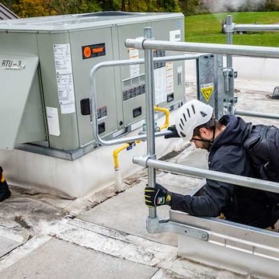 How-to-Choose-the-Right-Roof-Hatch-Railing-for-Your-Commercial-Construction-Project