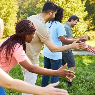 Outdoor-Team-Building-Activities-for-Students-Unleashing-Creativity-and-Teamwork