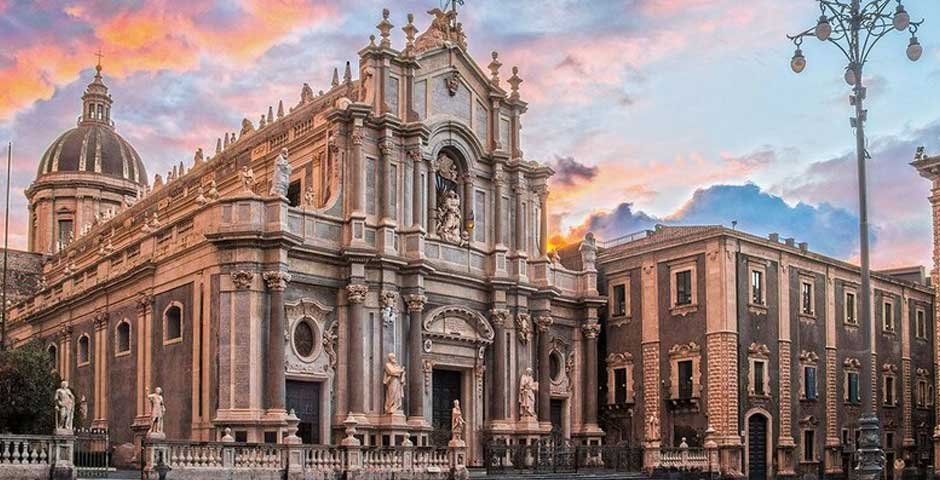 Uncover the Hidden Gems of Catania and Immerse Yourself in Exhilarating Travel Adventures