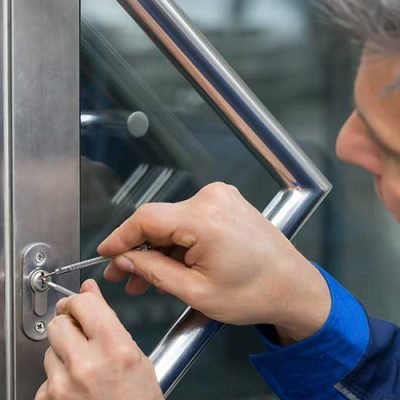 What-Is-the-Role-of-a-Locksmith