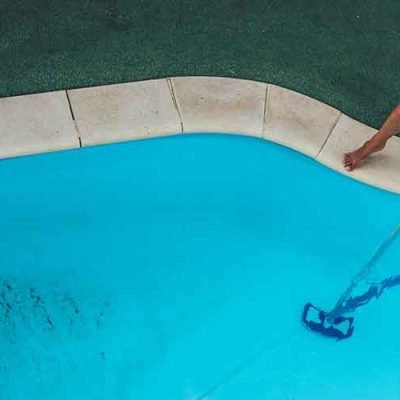 How Do You Maintain A Swimming Pool