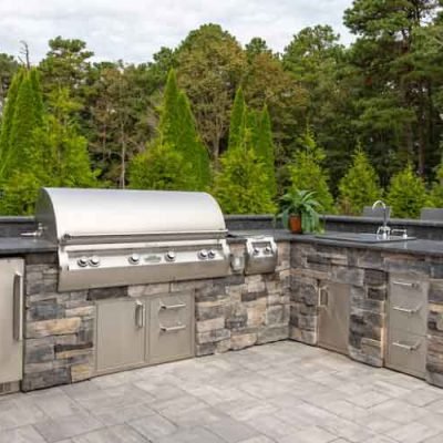 Essential Design Tips for Creating an Outdoor Kitchen