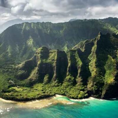 Craft-Your-Perfect-Island-Getaway-on-Kauai-Island