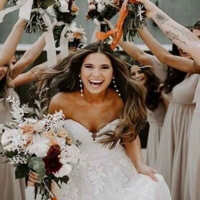 How-To-Successfully-Accessorize-a-Strapless-Wedding-Dress