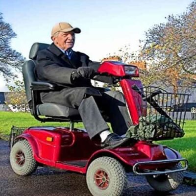 Essential-Tips-for-Maintaining-Your-Mobility-Scooter