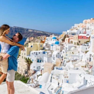 How to Make a Trip to Any City Romantic