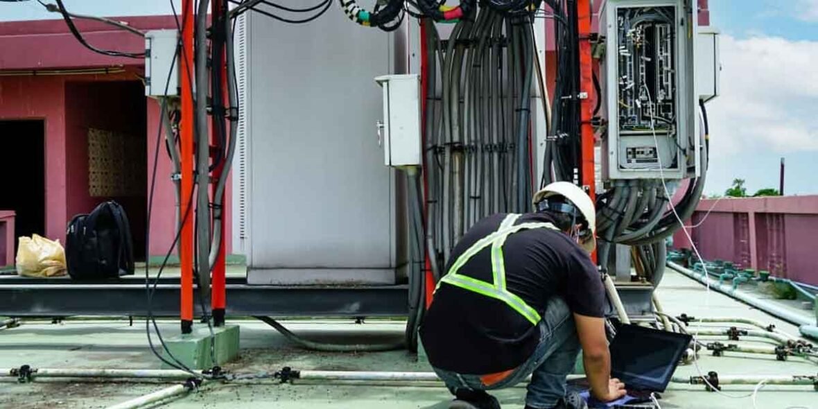 Fiber-Optic Wiring vs. Traditional Cabling