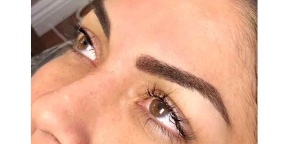Microblading Versus Eyebrow Tattooing