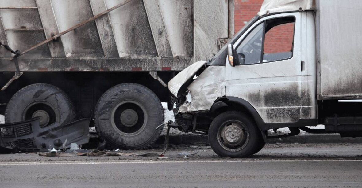 understanding-moving-truck-accident-laws-1